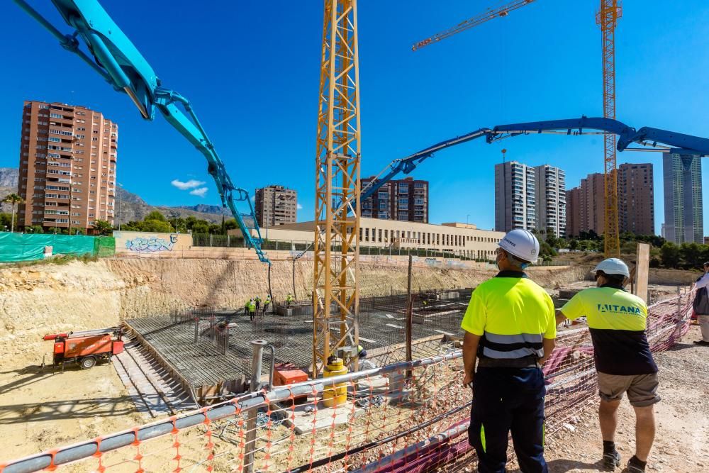 Cimentación de un nuevo rascacielos en Benidorm