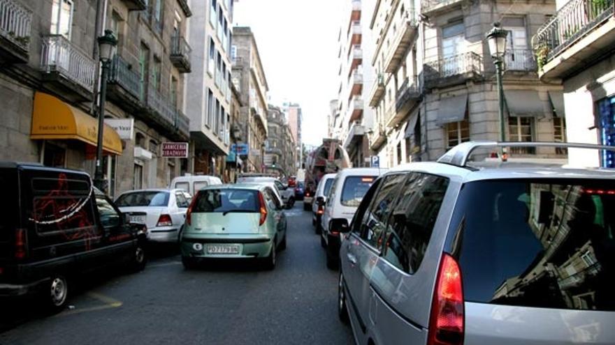 Tráfico en la calle cervantes