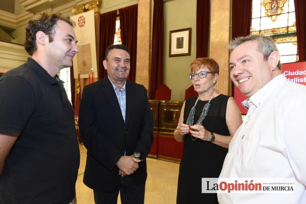 Recepción a Laura Gil en el Ayuntamiento de Murcia