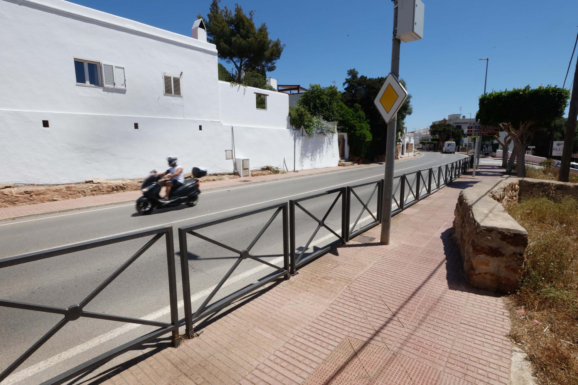 Turismo en Ibiza: Portinatx, destino para adultos