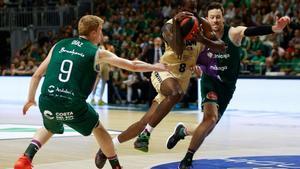 El Unicaja forzó el quinto partido en el Palacio de Deportes José María Martín Carpena