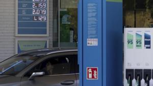 La gasolina i el dièsel es desboquen a l’espera del nou escut anticrisi
