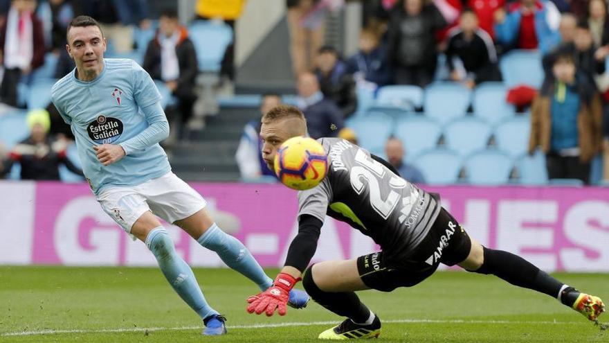 Momento del gol de Iago Aspas. // J. Lores