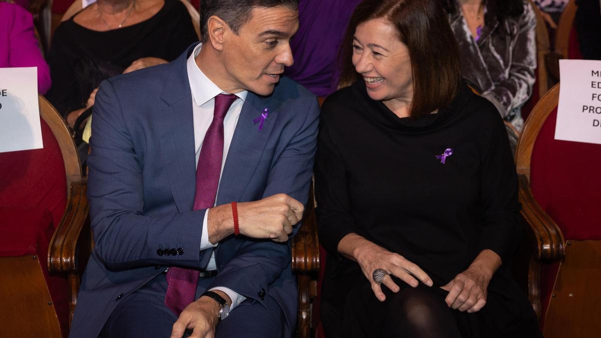 Archivo - El presidente del Gobierno, Pedro Sánchez y la presidenta del Congreso, Francina Armengol.