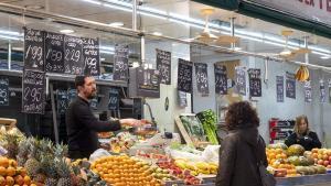 Més de 1.000 botigues de Barcelona ofereixen els descomptes de 10 euros dels Bonus Consum a partir d’avui