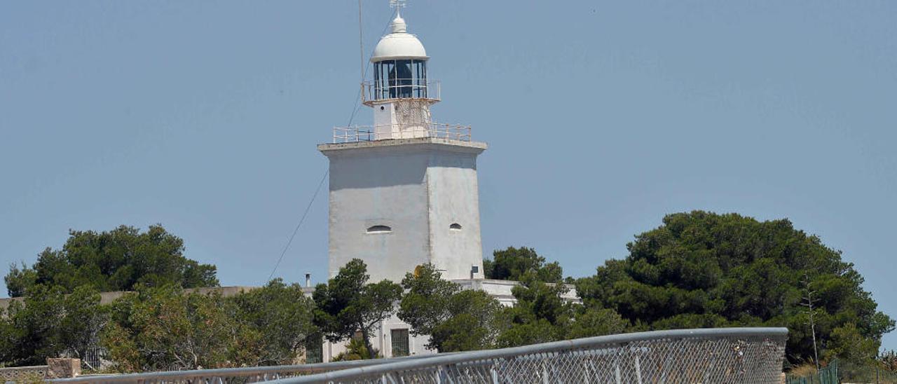 Faros, los ojos de la costa