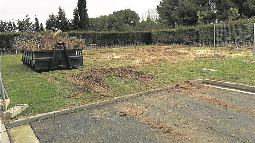 Empieza la construcción de una pista de pádel cubierta