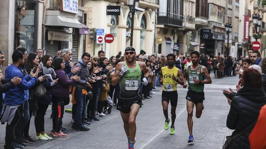 Cristina Jordán bate el récord de la Media Maratón de Castellón