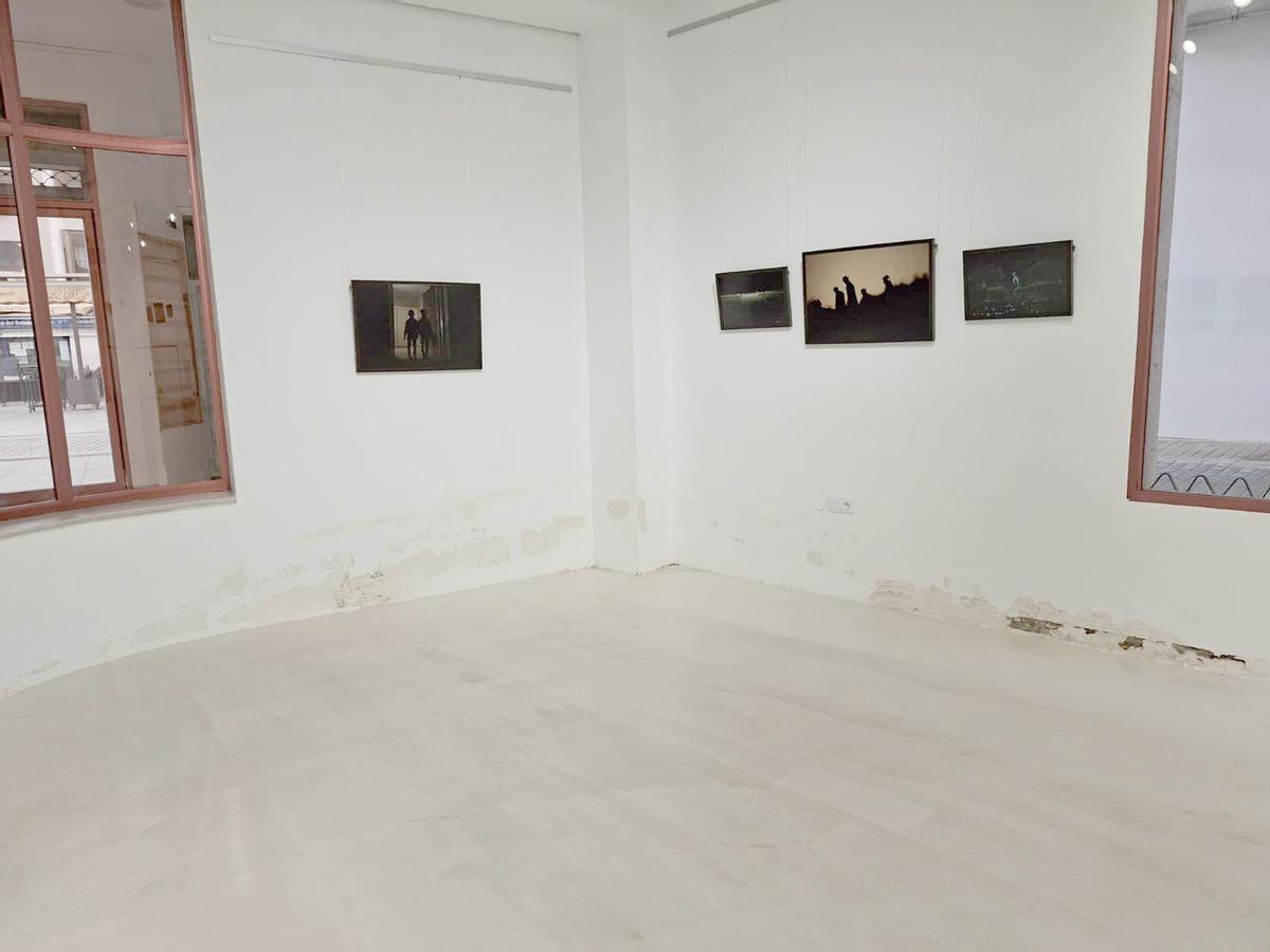 Humedades en la sala de exposiciones del espacio cultural de Fundación CB en Mérida.