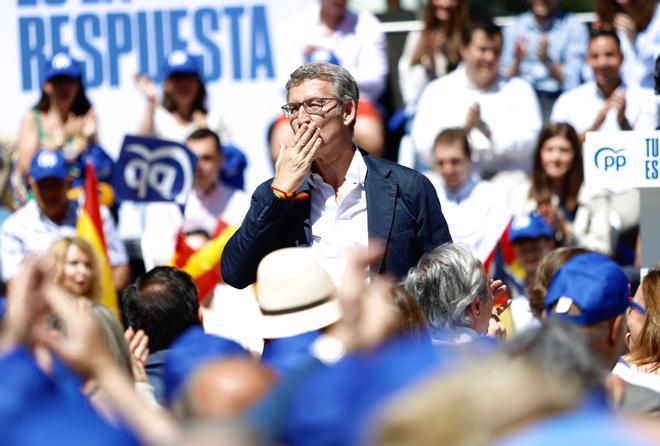 En imágenes | Mitin del PP en Zaragoza de cara a las Europeas con la visita de Feijóo