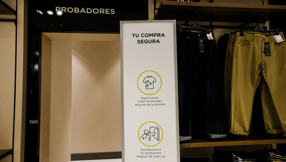 El Corte Inglés reabre este lunes