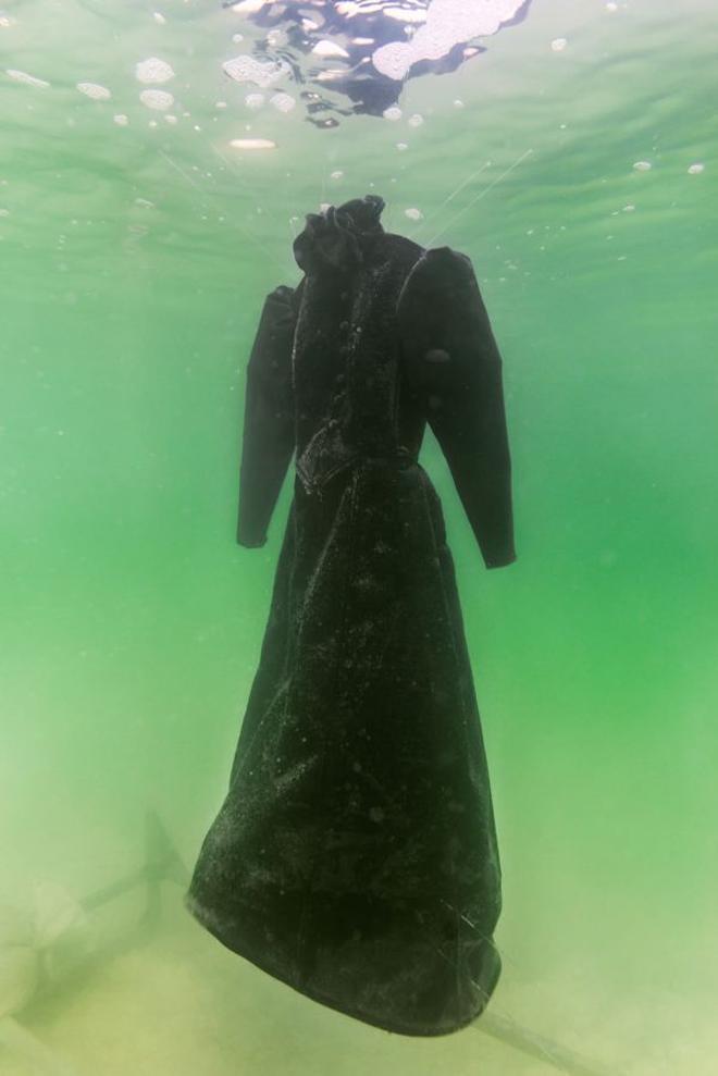 Vestido en el Mar Muerto