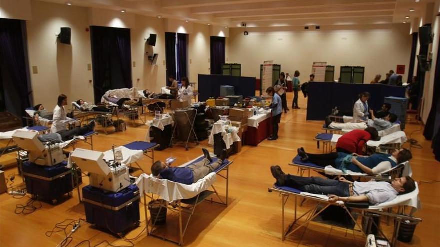 La cifra de donantes nuevos de sangre se reduce un 8% este año