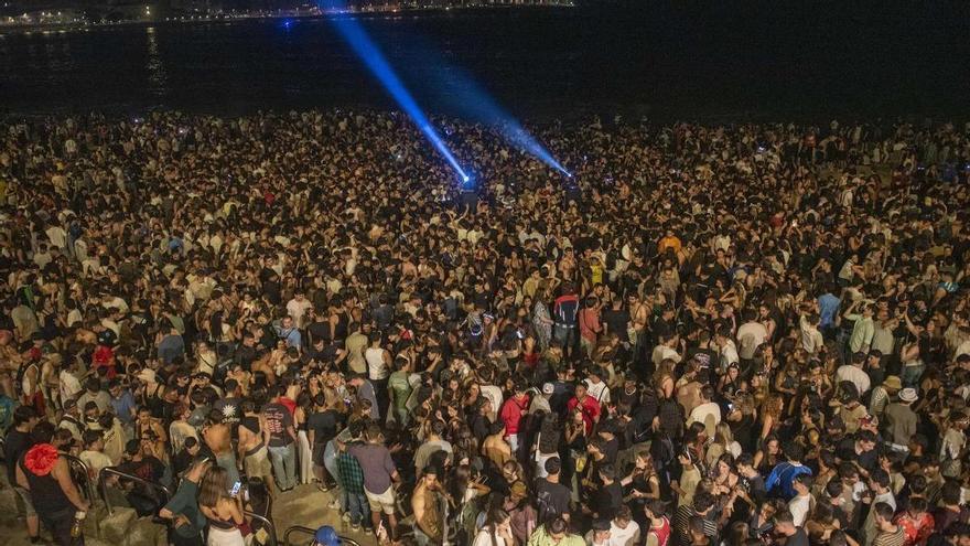 Tres muertos y tres heridos en un apuñalamiento indiscriminado en un parque británico