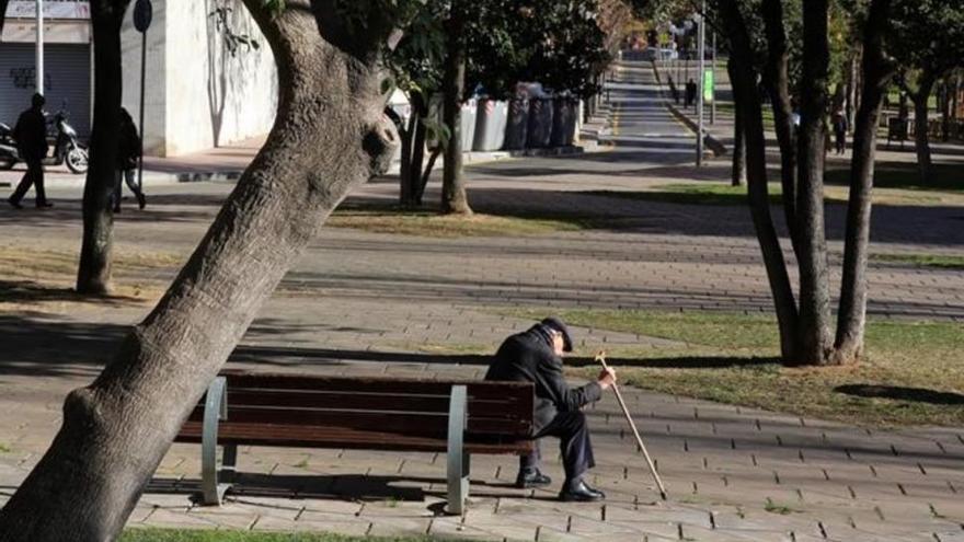 Los pensionistas pierden de media el 26% de sus ingresos al llegar a la jubilación