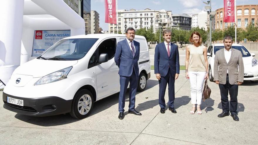 Nissan cedeix un vehicle 100% elèctric a Girona