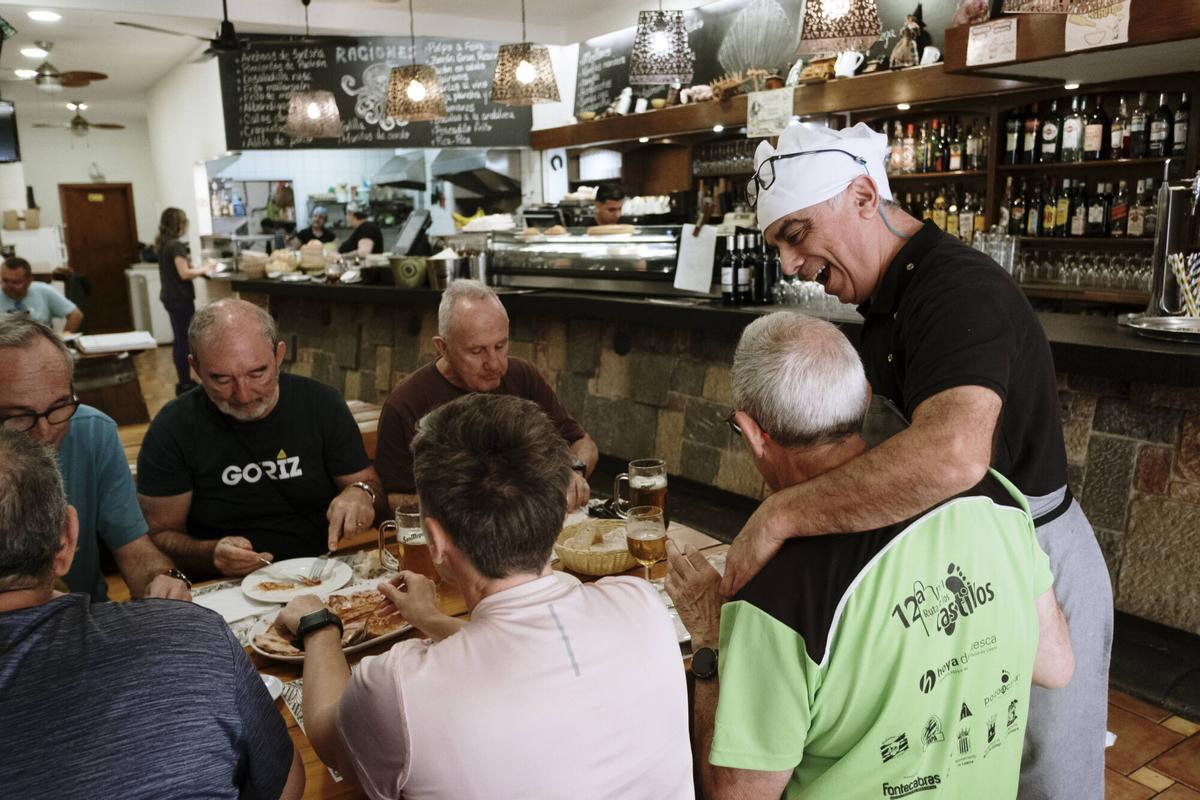 El gallego del bar Mora rescata la centenaria bodega Sant Antonio