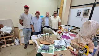 Joselito, el "magnate de los jamones", elogia el veraneo en Avilés: "Se come bien y se puede dormir a pierna suelta"