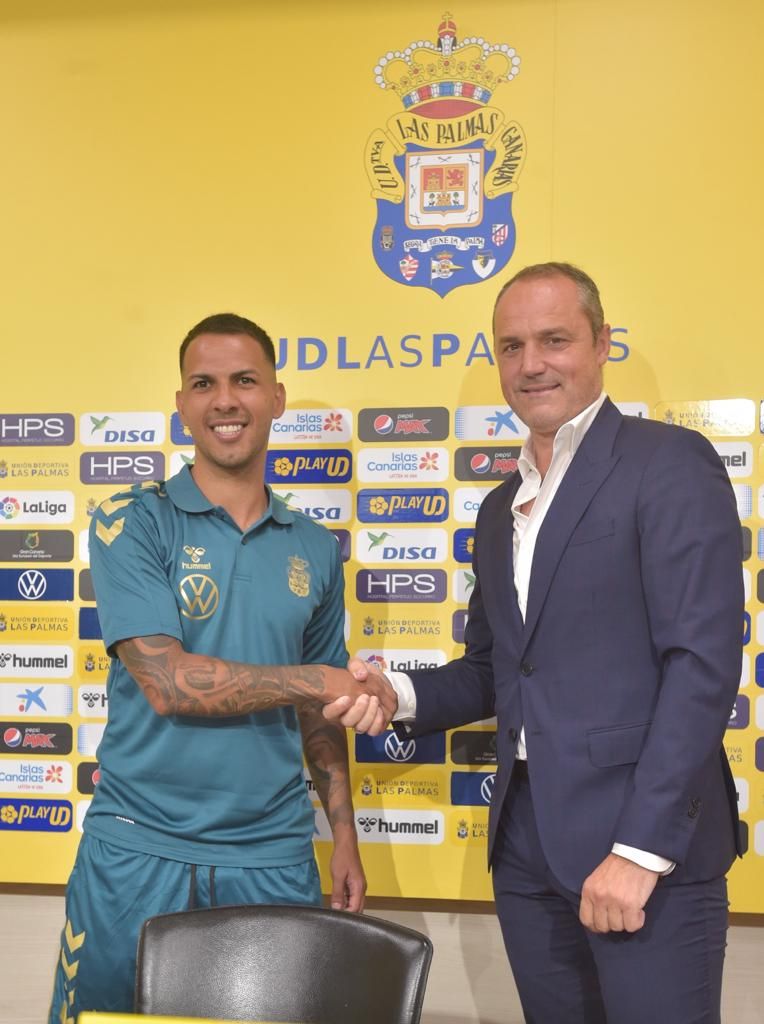 Presentación oficial de Jonathan Viera como jugador de la UD Las Palmas