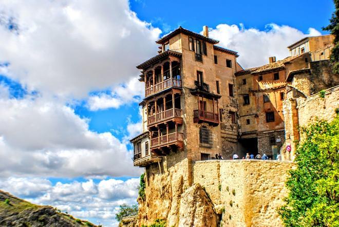 Casas colgantes, Cuenca