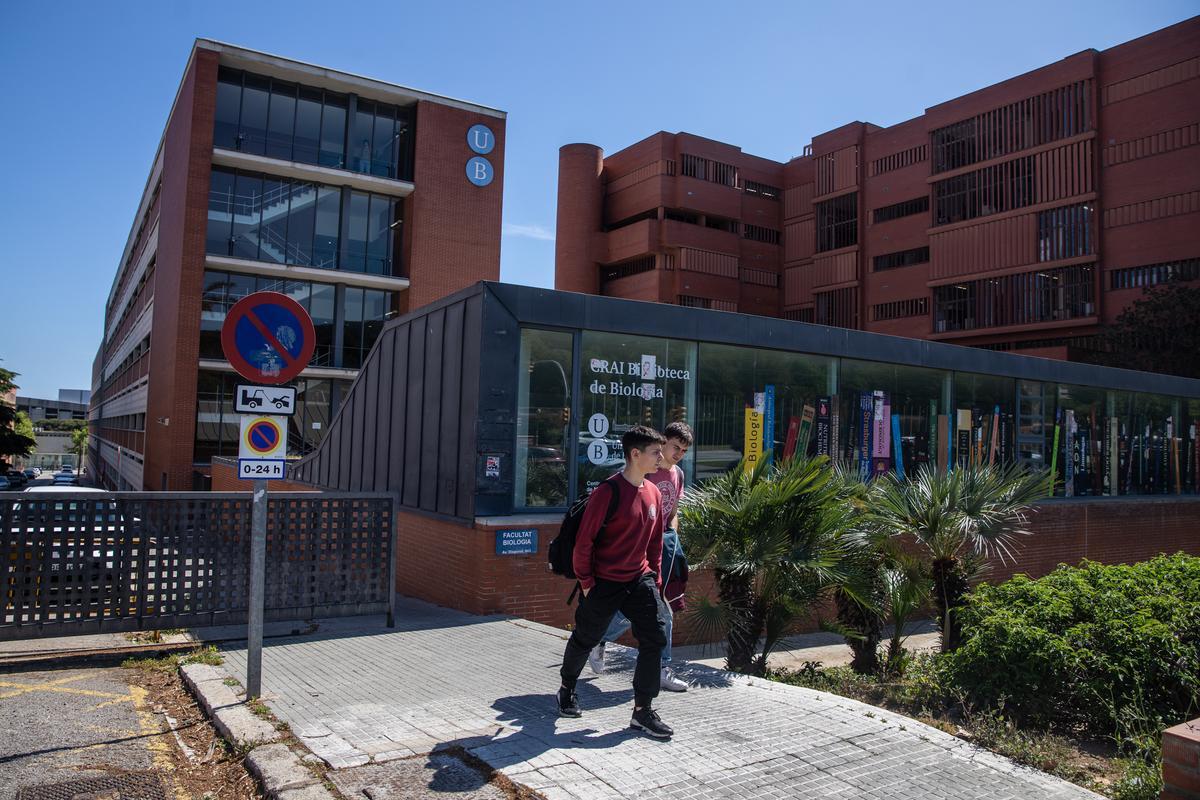 Inspecció de Treball intervé en la Facultat de Biologia de la UB per símptomes d’intoxicació