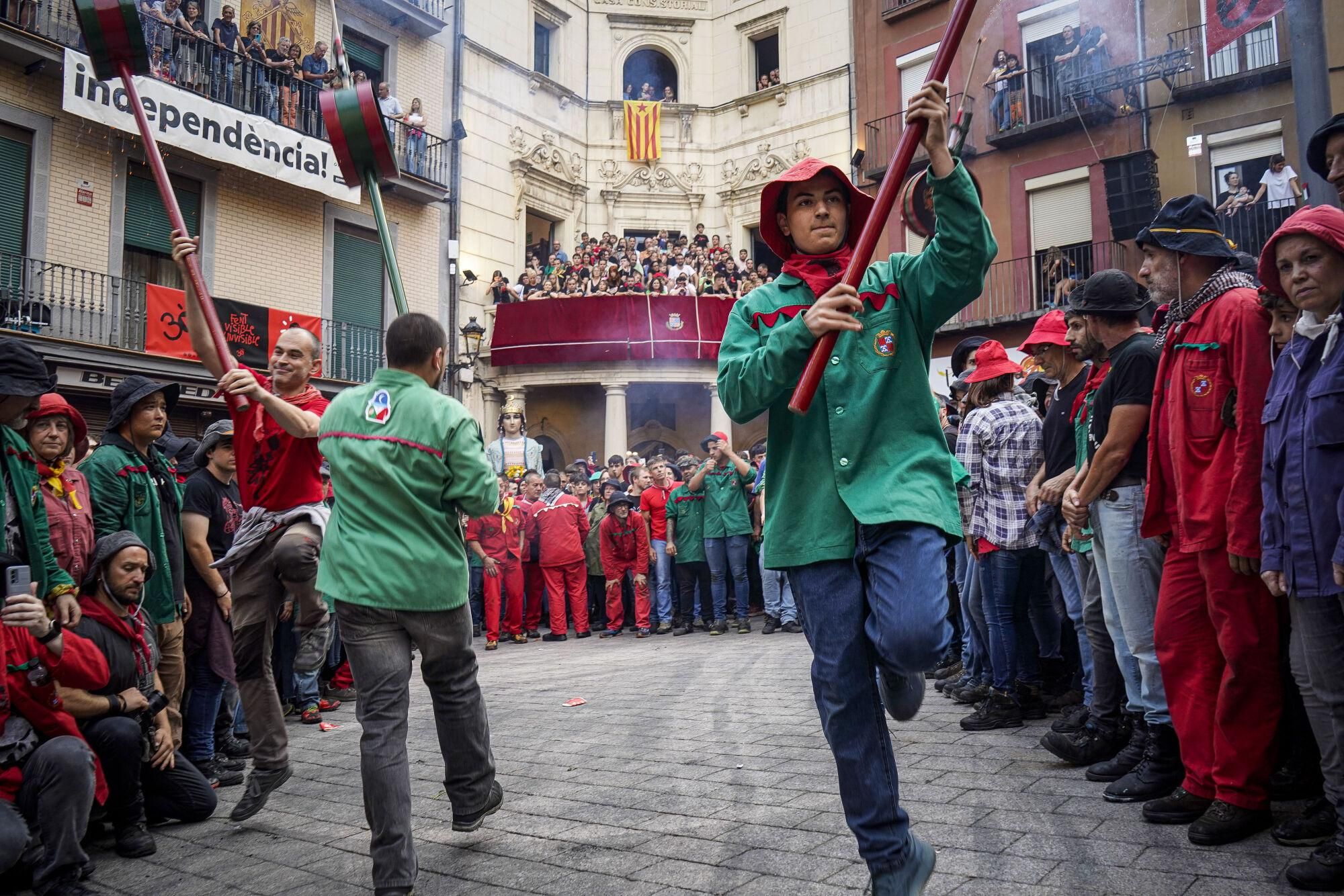 Així s'ha viscut el passacarrers de Patum de dissabte