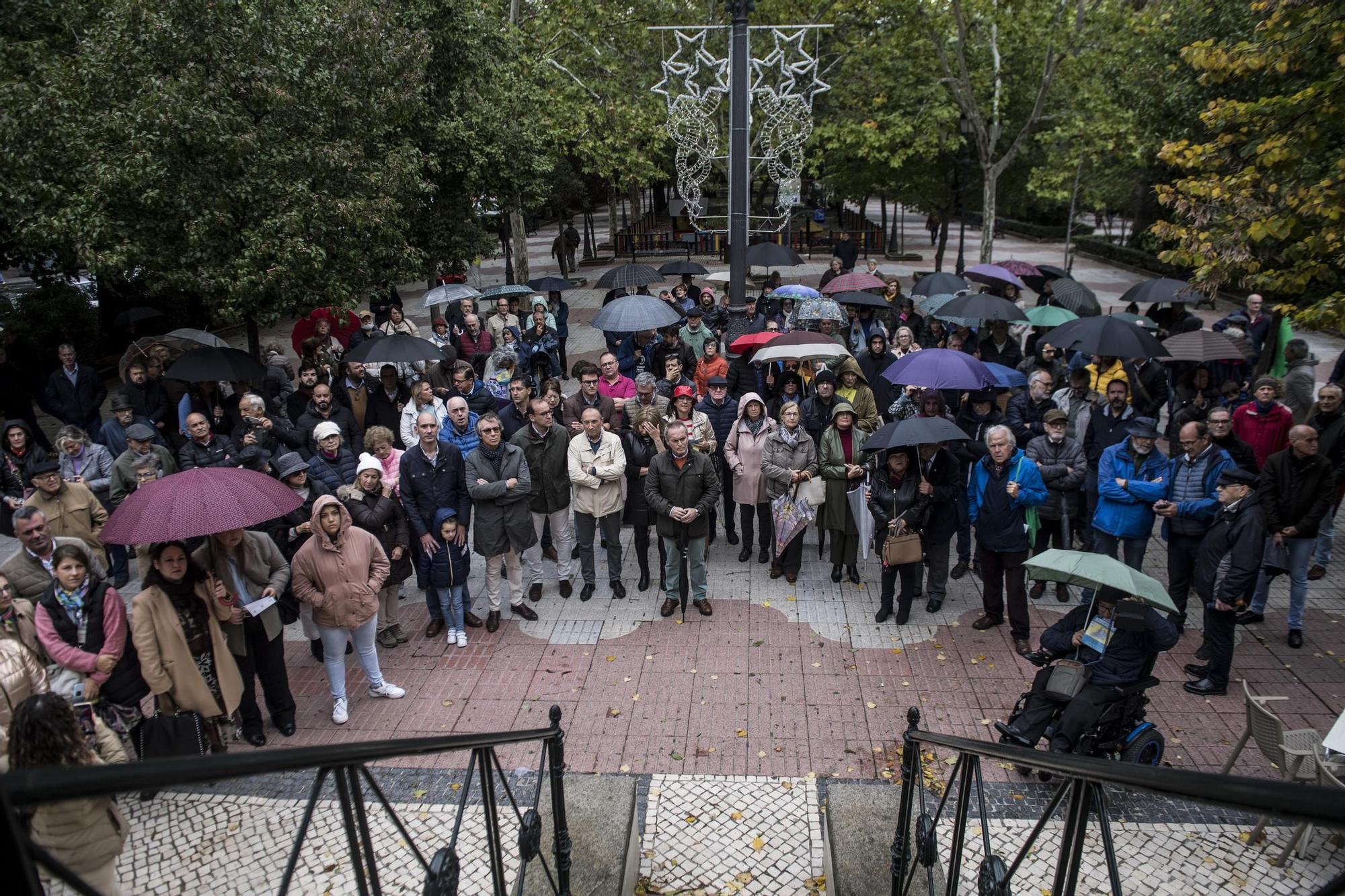 GALERÍA | Concentración en Cáceres por el tren Ruta de la Plata