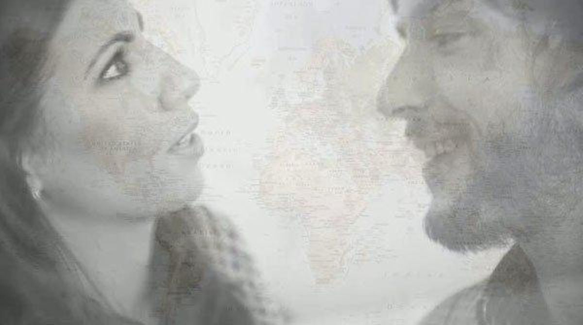 Ana Pastor conversa amb Sergio Álvarez Leiva.