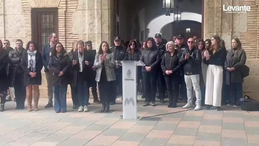Minuto de silencio para condenar el asesinato machista de Nati en Valencia