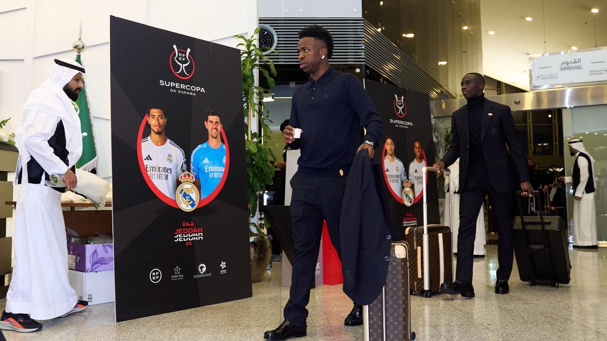 Xabi Alonso analiza el momento que vive Vinicius