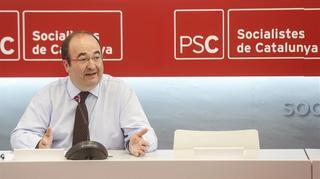 Iceta apuesta por no sancionar a los ediles del PSC que apoyen el referéndum