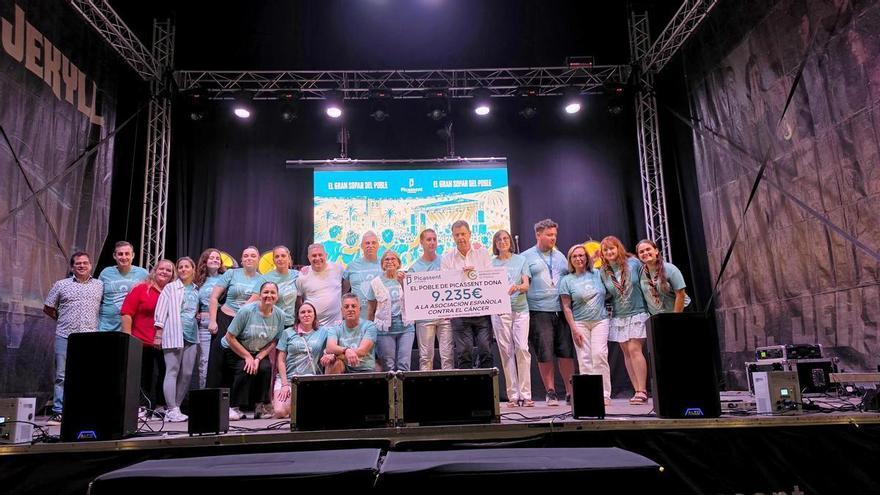 Picassent culmina sus fiestas mayores más participativas con una cena para 2.000 personas