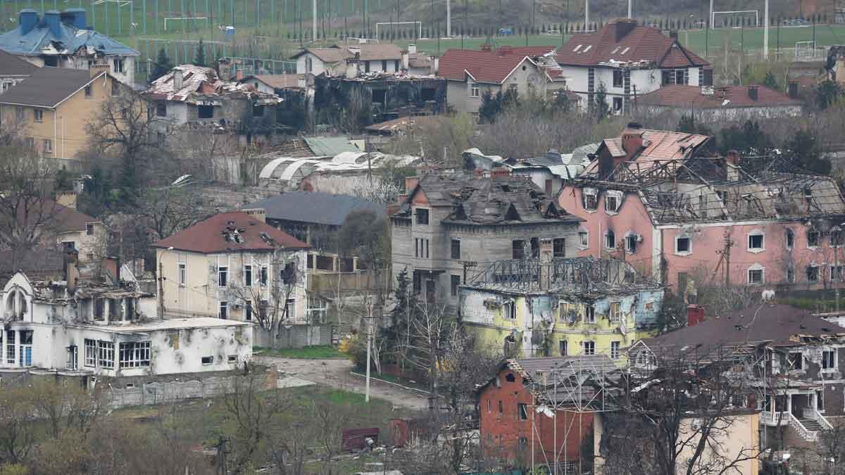 Imágenes a vista de dron muestran la total destrucción de Mariúpol