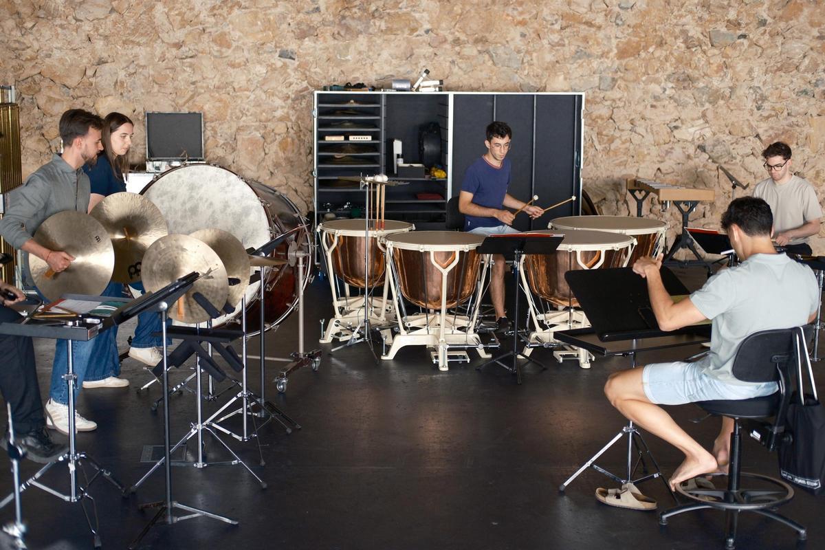 Percusionistas de la JONDE ensayan en Badajoz.