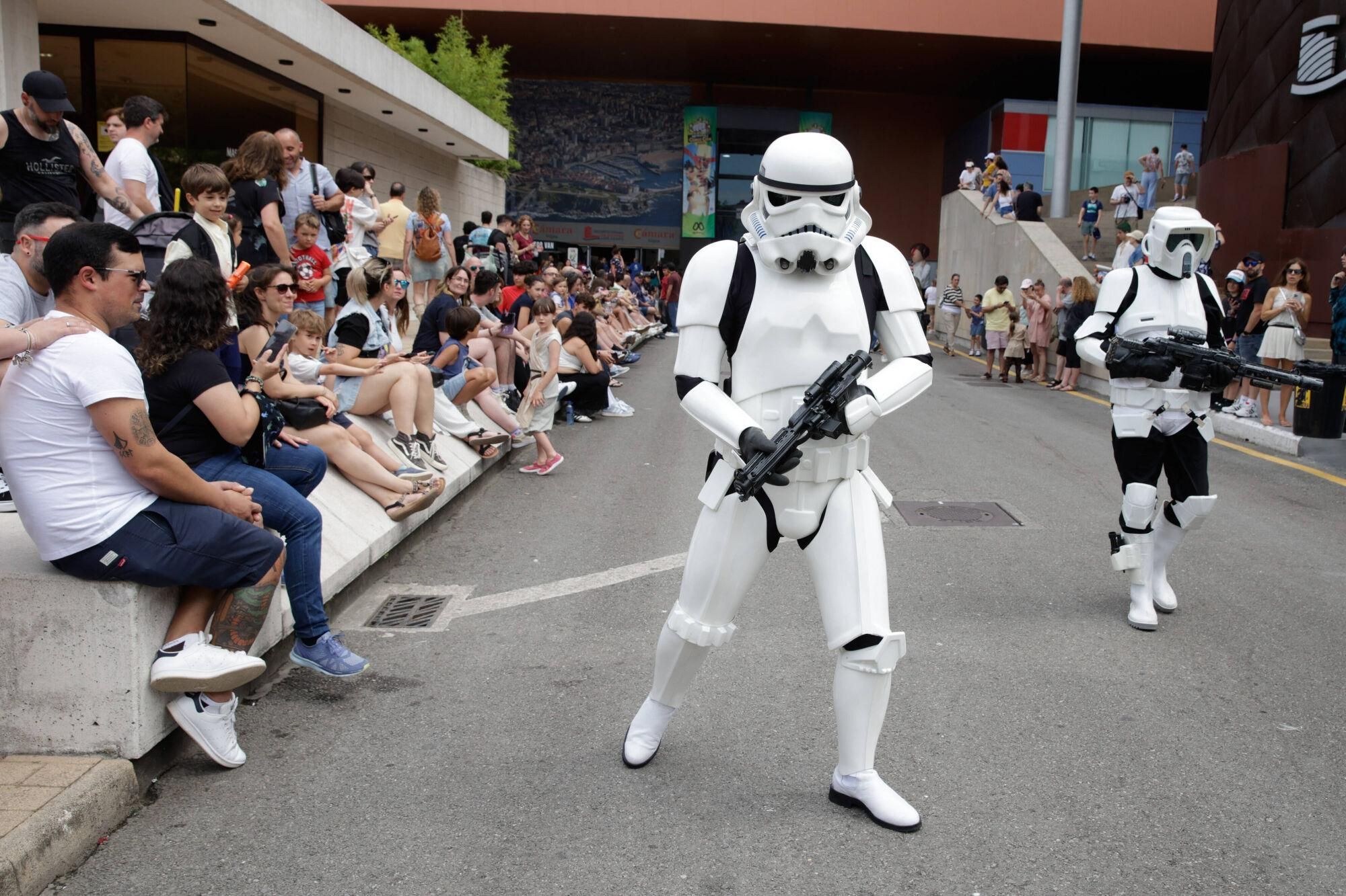 EN IMÁGENES: Desfile de Star Wars en Metropoli