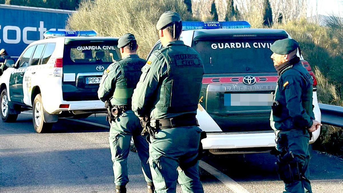 Agentes de la Guardia Civil.