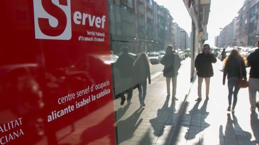 Una de las oficinas de empleo del Servef (Labora) en Alicante.