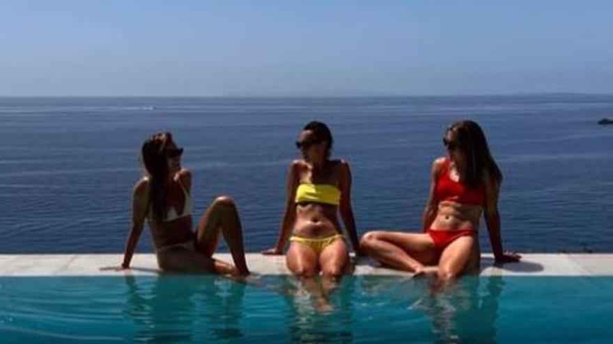 La futbolista Alexia Putellas, de fiesta con amigas en Ibiza - Diario de  Ibiza