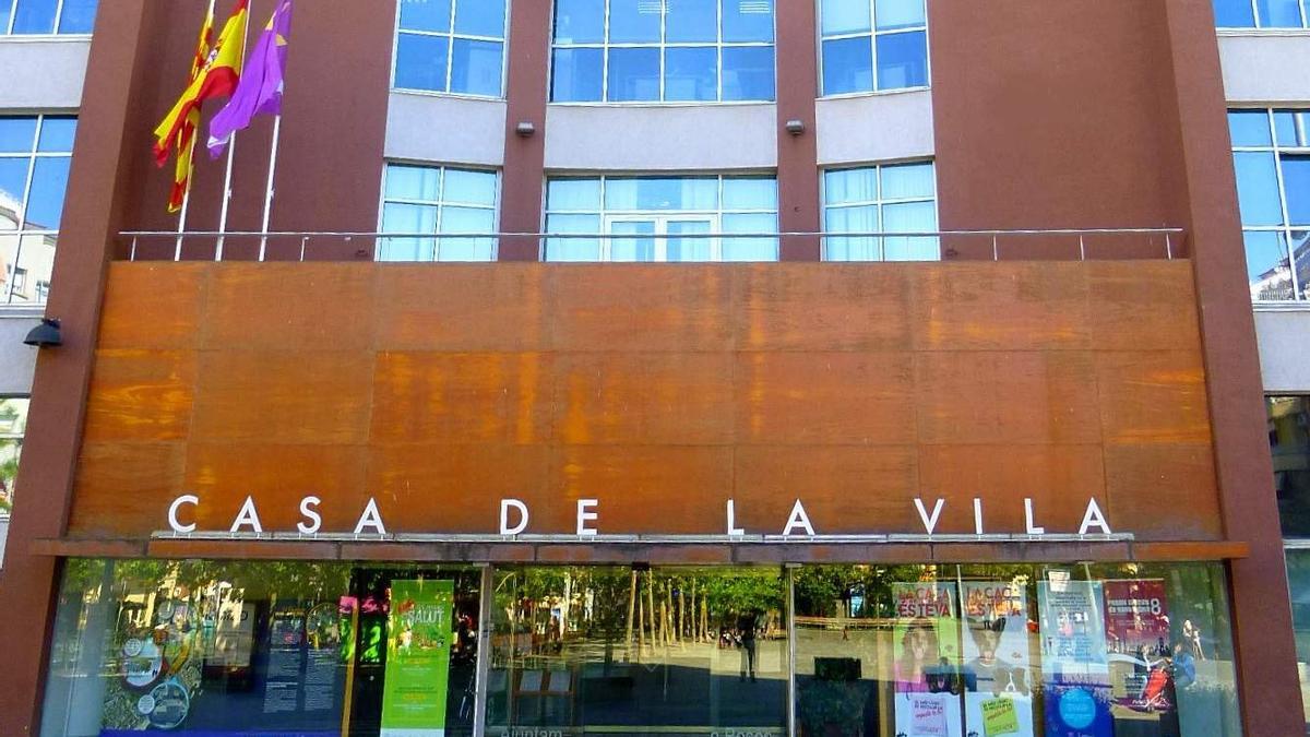 Fachada del Ayuntamiento de Sant Adrià de Besòs