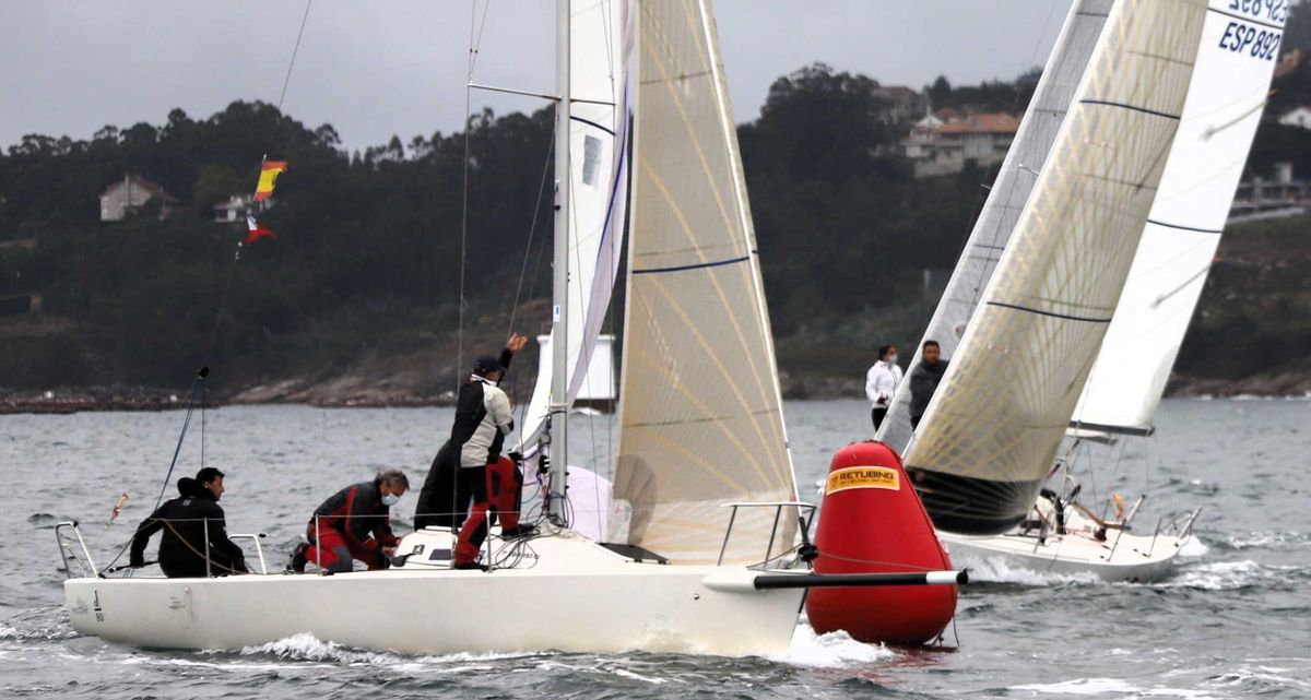 Otro de los favoritos en el Ibérico de J80; el Impresión 3DL Atlántico de Guillermo Blanco de la flota del Real Club Náutico de A Coruña.