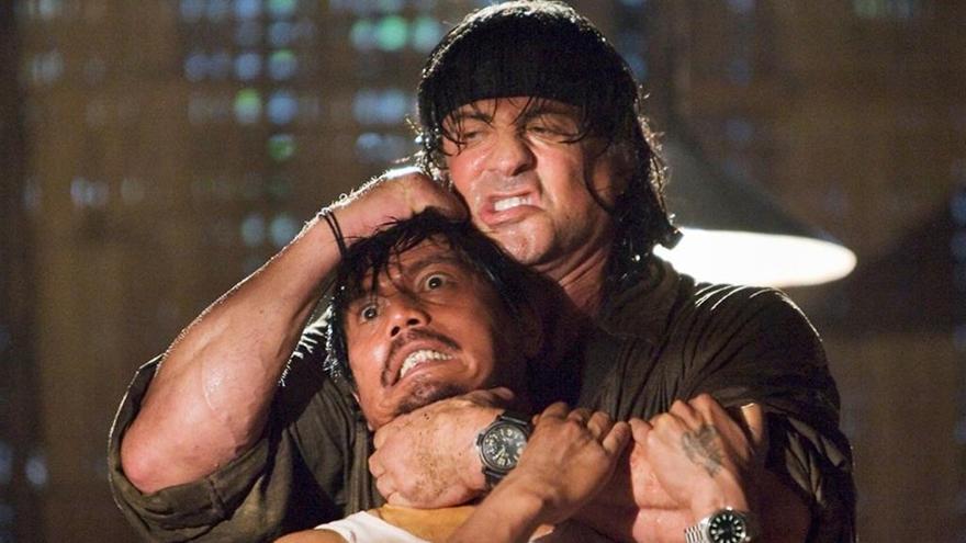 Sylvester Stallone como Rambo.