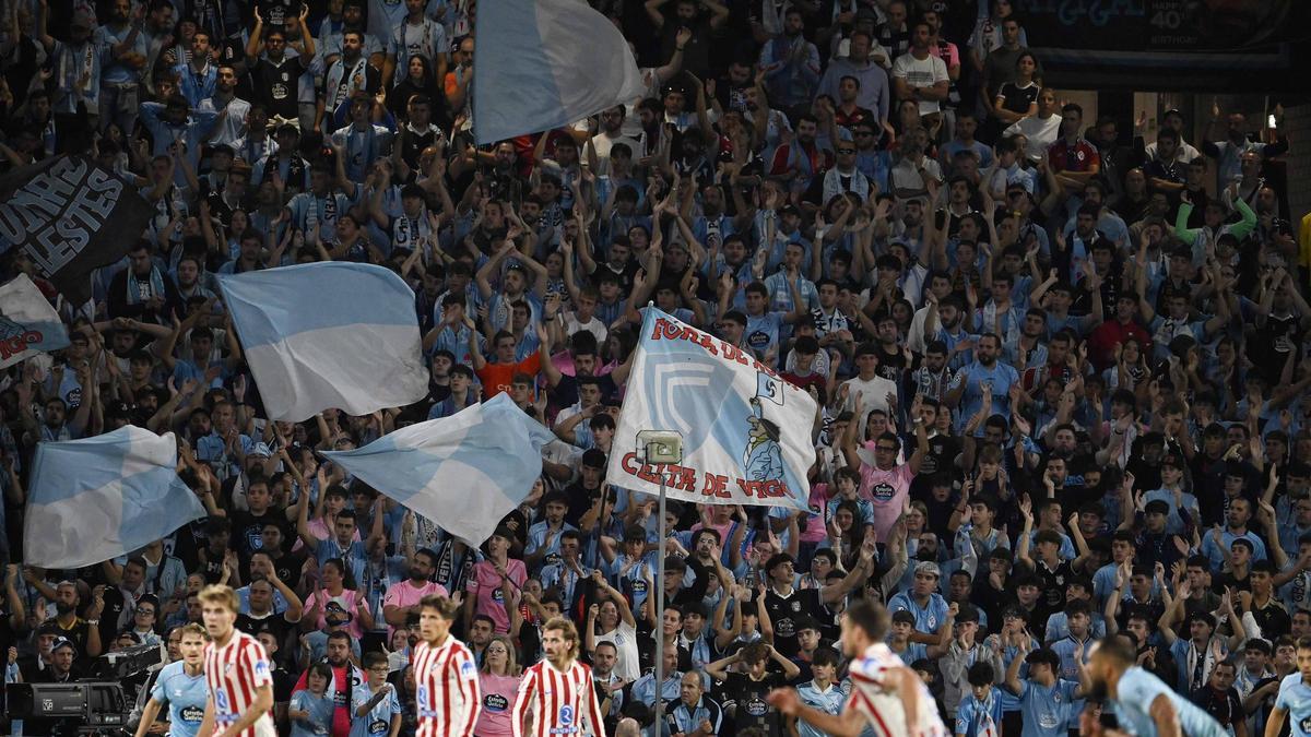La afición del Celta, en la visita del Atlético.