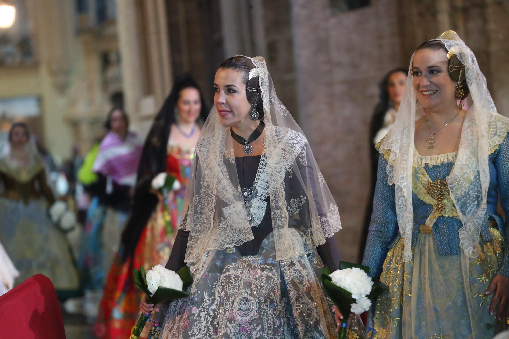 Búscate en el primer día de ofrenda por la calle de la Paz (entre las 21:00 a las 22:00 horas)