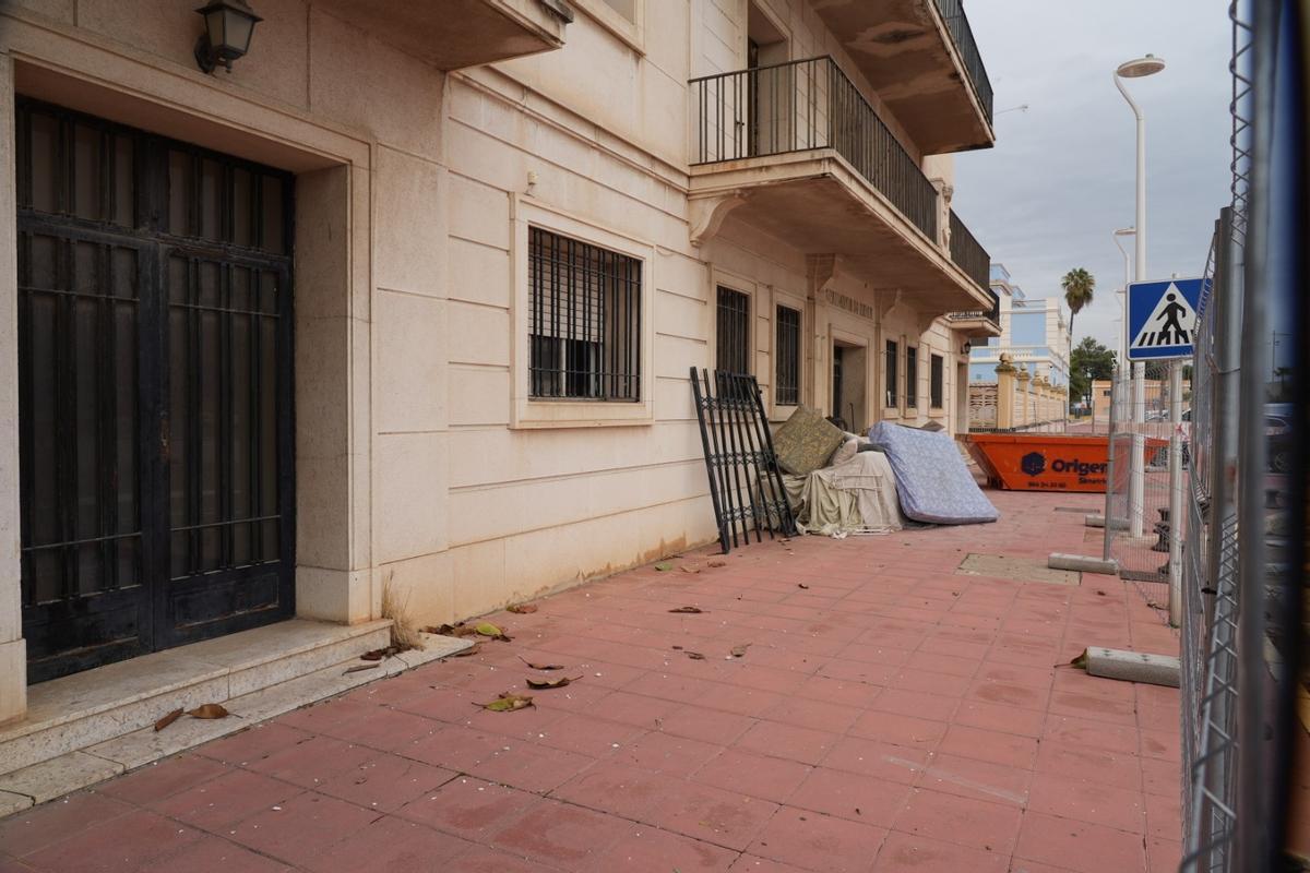 Ya se han retirado elementos del interior del inmueble.