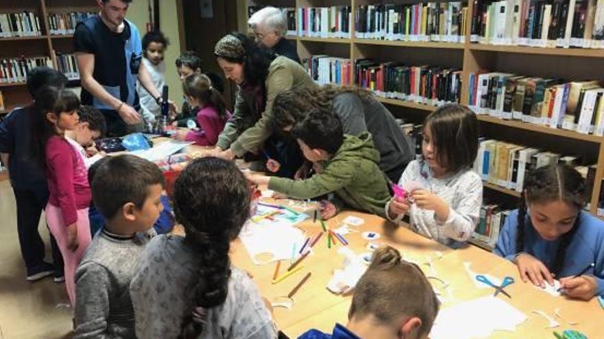 Taller por el Día del Libro en Orpesa