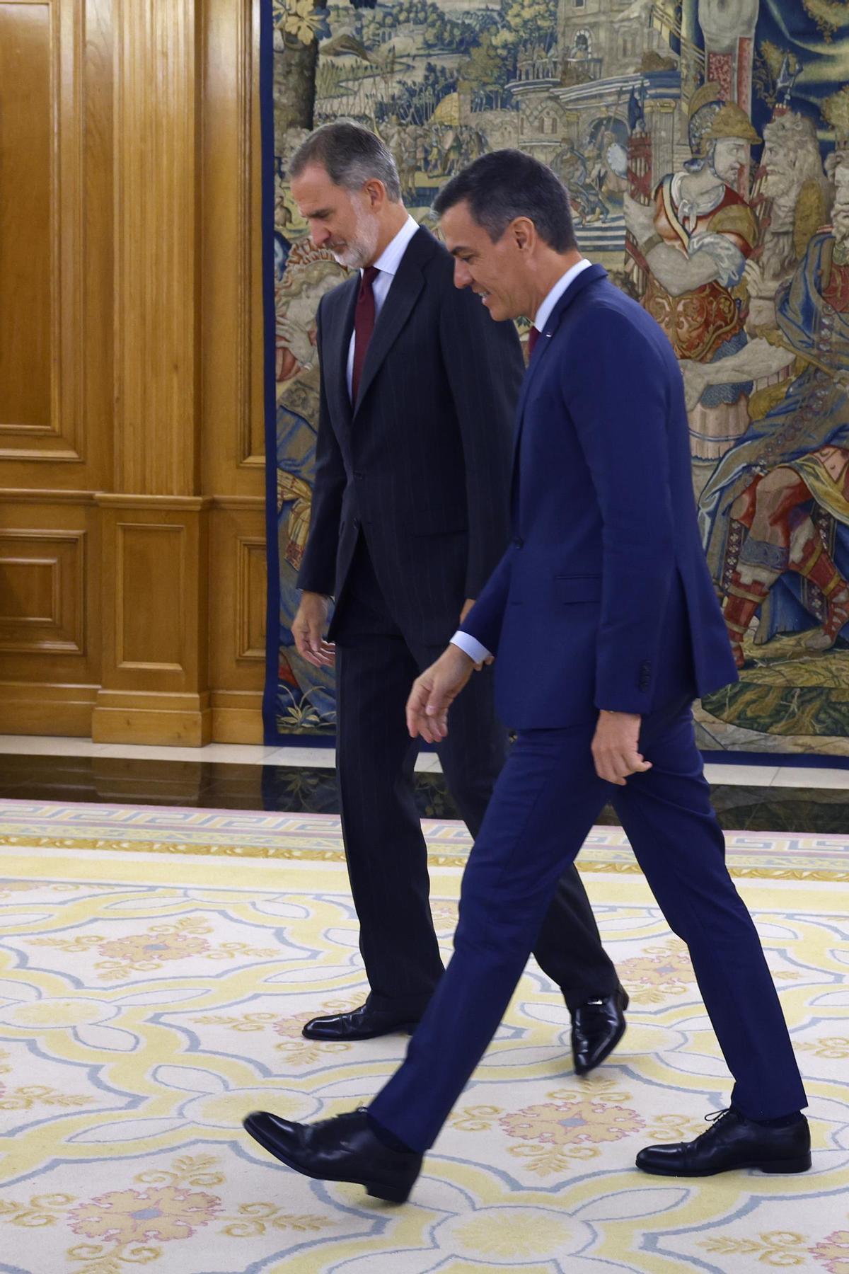 El rey Felipe VI recibe a Pedro Sánchez