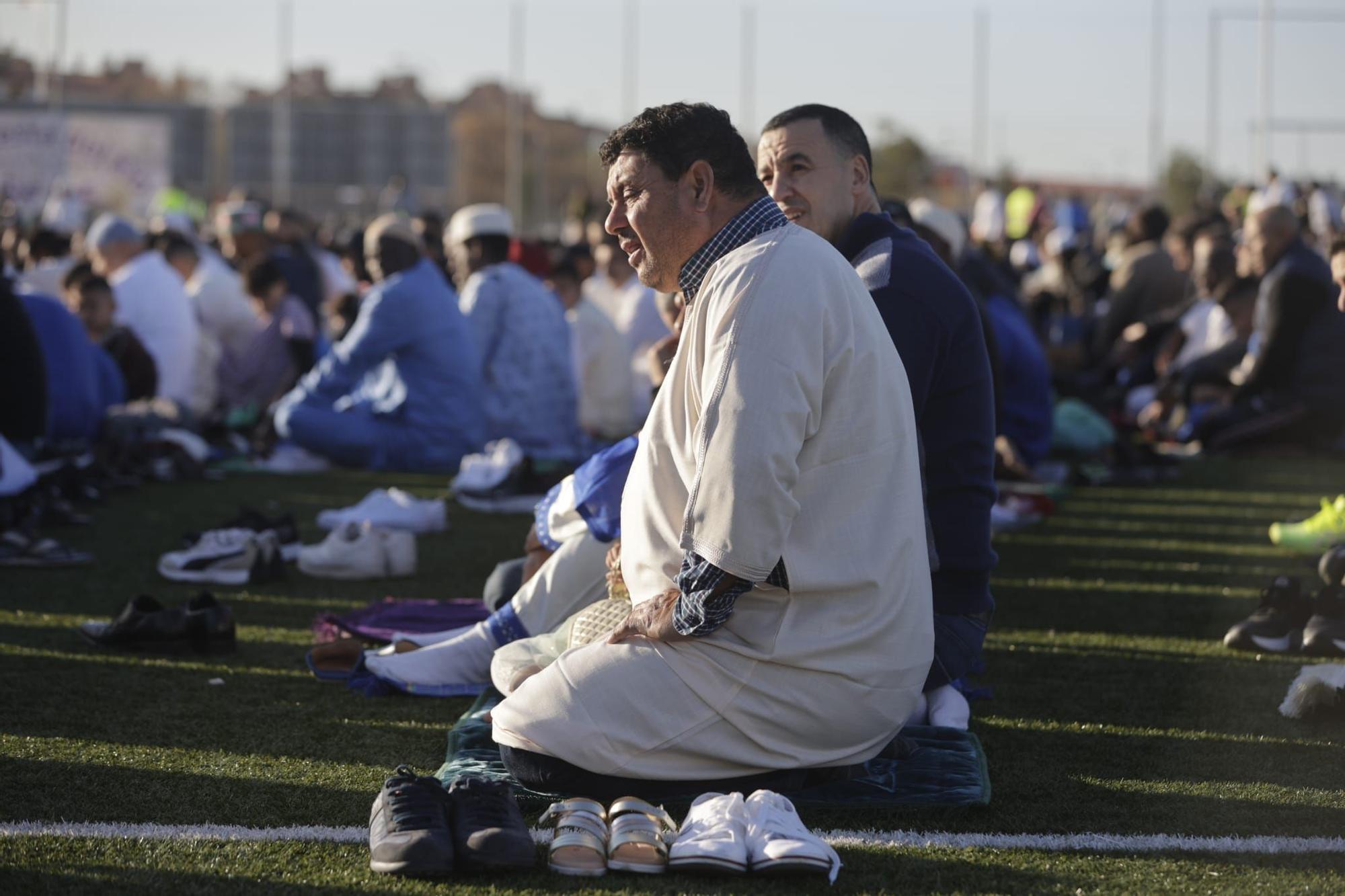Los musulmanes de Palma celebran el final del Ramadán