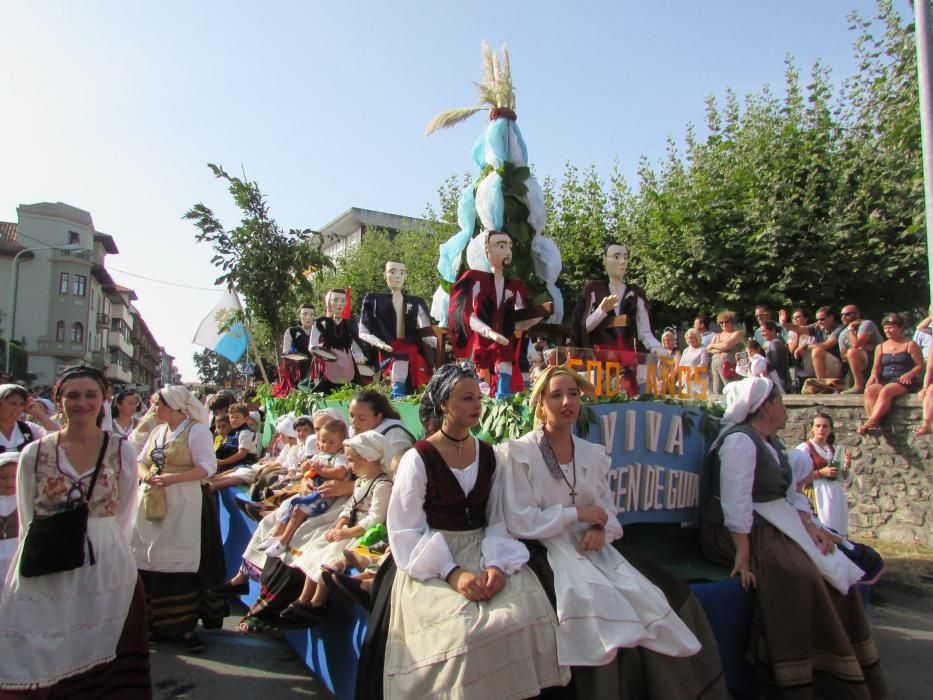 Fiestas del bollo en La Guía, Llanes