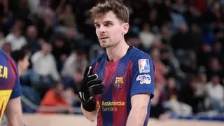 Una genialidad de Marc Grau envía al Barça a las 'semis' de Champions