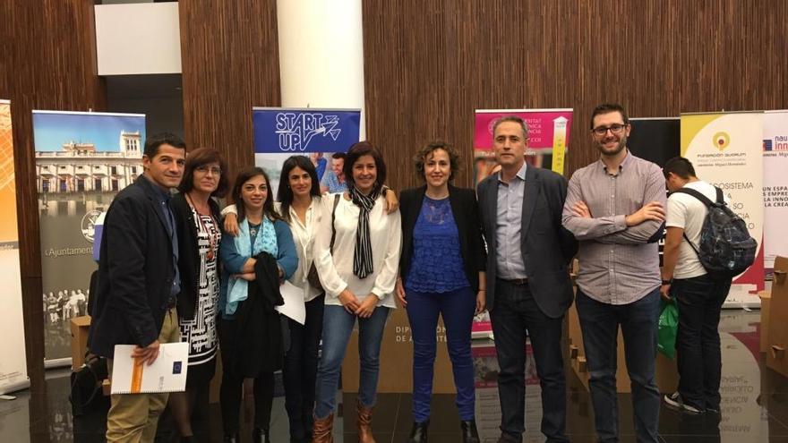 Participantes alcoyanos en la jornada de promoción de emprendedores en Alicante